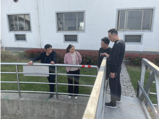 集團紀委調(diào)研區(qū)污水公司